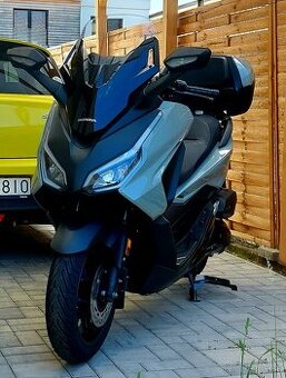 Honda Forza 125