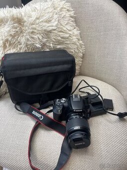 Predám zrkadlovku CANON, nepouživaná, všetko TIP TOP