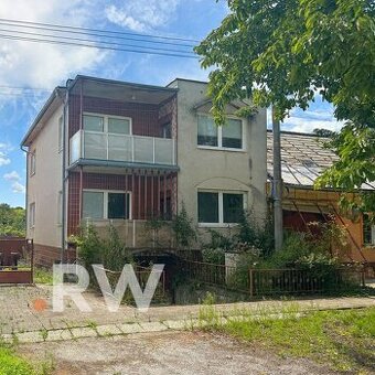 Znížená cena Rodinný dom s veľkým pozemkom - až 1484m2 - 