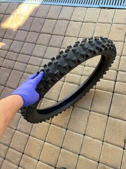 Pneumatika metzeler 6days extreme 90/90-21