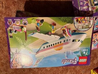 Lego friends lietadlo