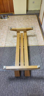 Konferenčný Stôl do obývačky- masív+sklo