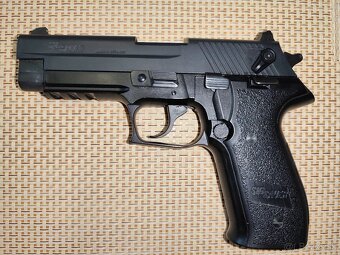 Pištoľ Sig Sauer Mosquito kal. 22 LR