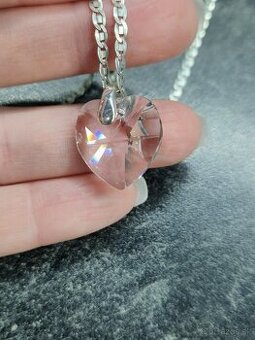 Strieborná retiazka so srdiečkom Swarovski