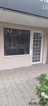 PRENÁJOM: obchodný priestor v centre, Piešťany