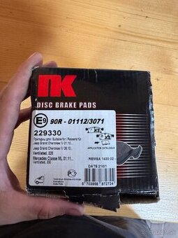 Predám brzdové doštičky NK 229330 + snímač opotrebenia