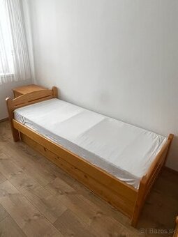 Na predaj zostava nábytku z masívu do detskej izby