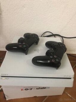 Playstation 4 slim white