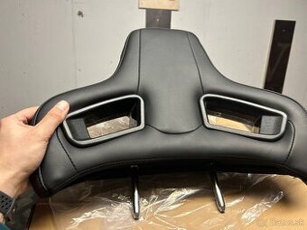 Športová opierka hlavy