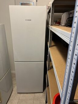 Chladnička s mrazničkou Bosch KGV33VW31E