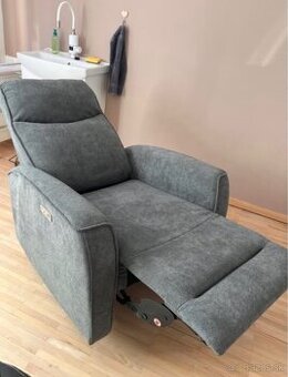 Elektrické polohovateľné kreslo