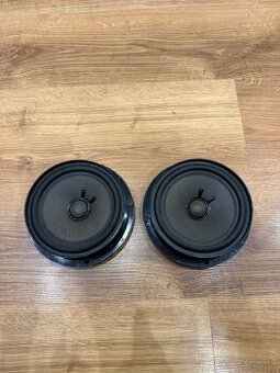 Predné basové reproduktory Fabia I