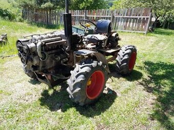 Predám kolesá 18 na traktor tatra 805