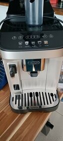 Automatický kávovar Delonghi