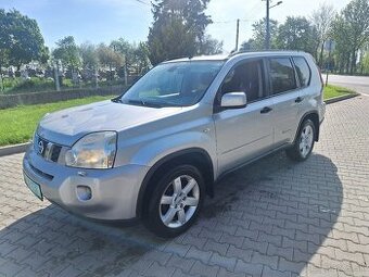 NISSAN X TRAIL 2,2 DIESEL 110KW ROK 2009 4X4