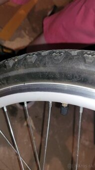Dievcensky horsky bicykel 24