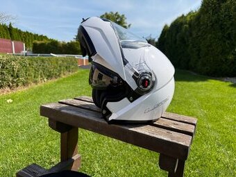 Predám vyklápaciu moto helmu LS2 veľkosť XL