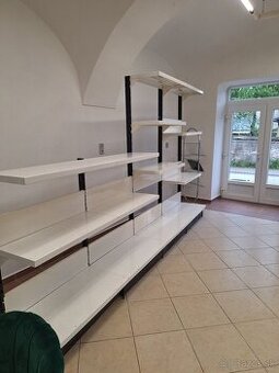 Regále policové obchodné