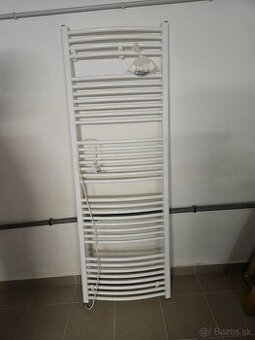 elektricky rebrikovy radiator