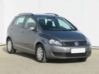 Kúpim VW Golf Plus DSG