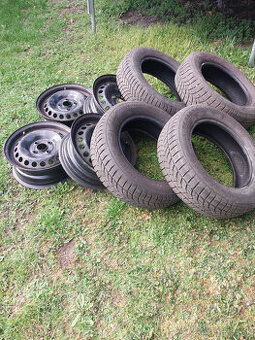 Firestone 175/65R14 - zimne + Disky