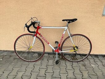 Cestný bicykel Atala