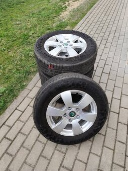 Predám Škoda hlinikové disky s pneumatikami