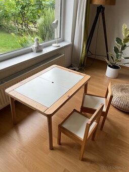 Detský stolík Flisat Ikea