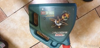 PREDAM NOVÝ MOTOROVÝ OLEJ CASTROL MAGNETEC 4L - TOP - 1