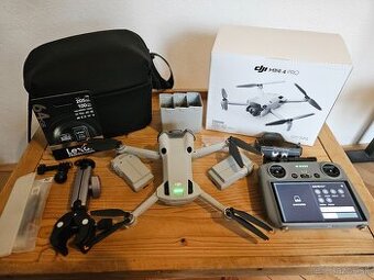 DJI Mini 4 Pro Fly More Combo