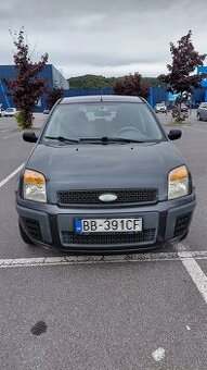 Ford Fusion - 1
