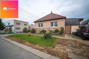 ALL PERFECT| Na predaj 4 izbový rodinný dom s garážou a záhr
