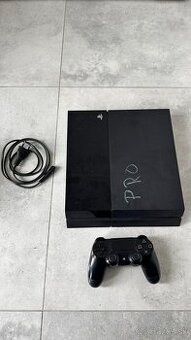 Predám hernú konzolu Playstation 4