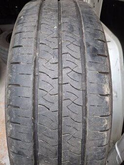 Letne pneu 195/60R16 C