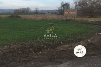 NA PREDAJ: priemyselný pozemok 4500m2 - Veľké Kostoľany - 1