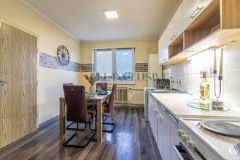 ALL INCLUSIVE l NA PREDAJ DVOJPODLAŽNÝ RODINNÝ DOM, KOLÁROVO