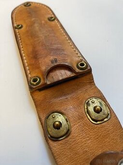 Kožené púzdro na útočný nôž Uton