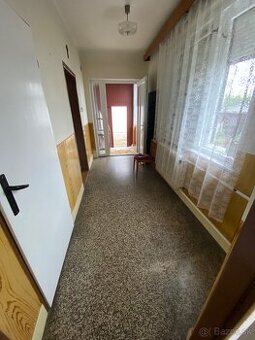 Vchodove dvere plast