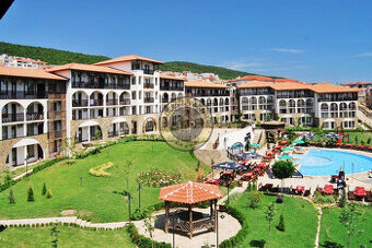 Apartmán 3+kk s bazénom Sveti Vlas-Bulharsko