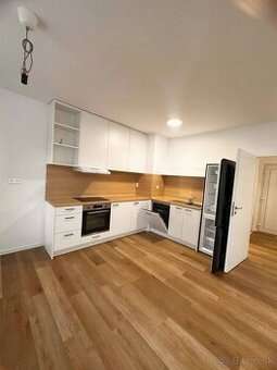 Realitná kancelária Realadr s.r.o.