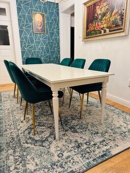 Veľký biely stôl IKEA