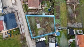 Pozemok na stavbu domu v Pate – 811 m² - bez rezervačnej zál