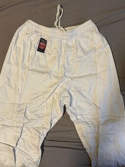 Danrho Dojo-Line Judo Gi (Size 6 / 190-200cm) - Like New