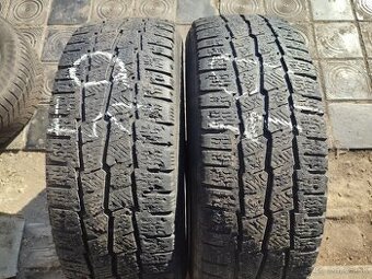 215/60 r17C michelin