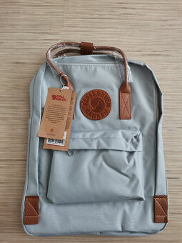 Batoh Fjällräven Kanken sivý s hnedými prvkami