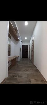 Prenájom 2-izbového bytu v centre VK