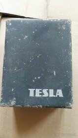 stara krabicka Tesla