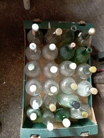 Sklenené fľaše