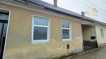 Dva rodinné domy na predaj v centre Žarnovice