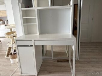 Pisaci stol Micke Ikea